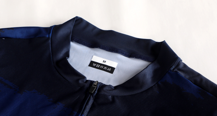sustainable cycling jersey